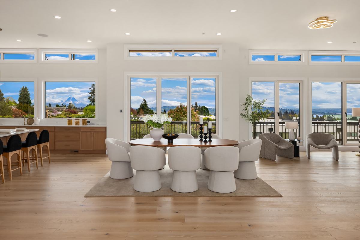 Dining room staged by Top Staging And Design at the Clyde Hill project