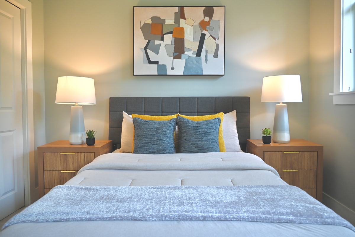Bedroom staged by Top Staging And Design at the Issaquah project