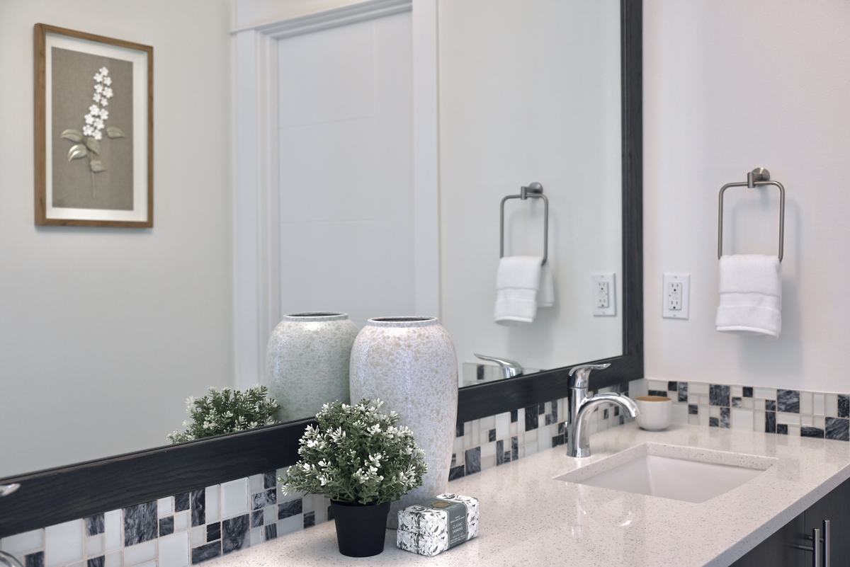Bathroom staged by Top Staging And Design at the Kirkland project