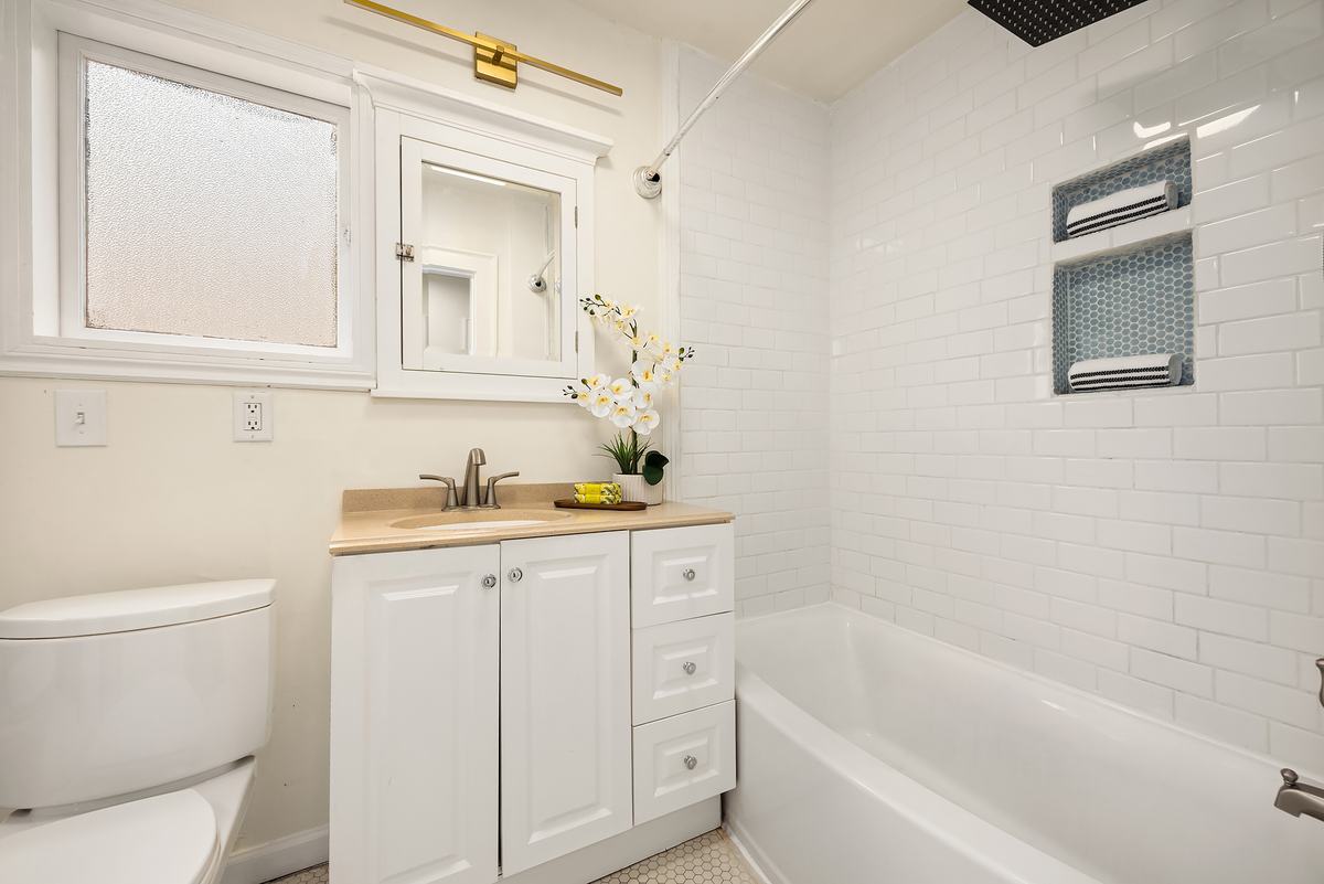 Bathroom staged by Top Staging And Design at the North Seattle project